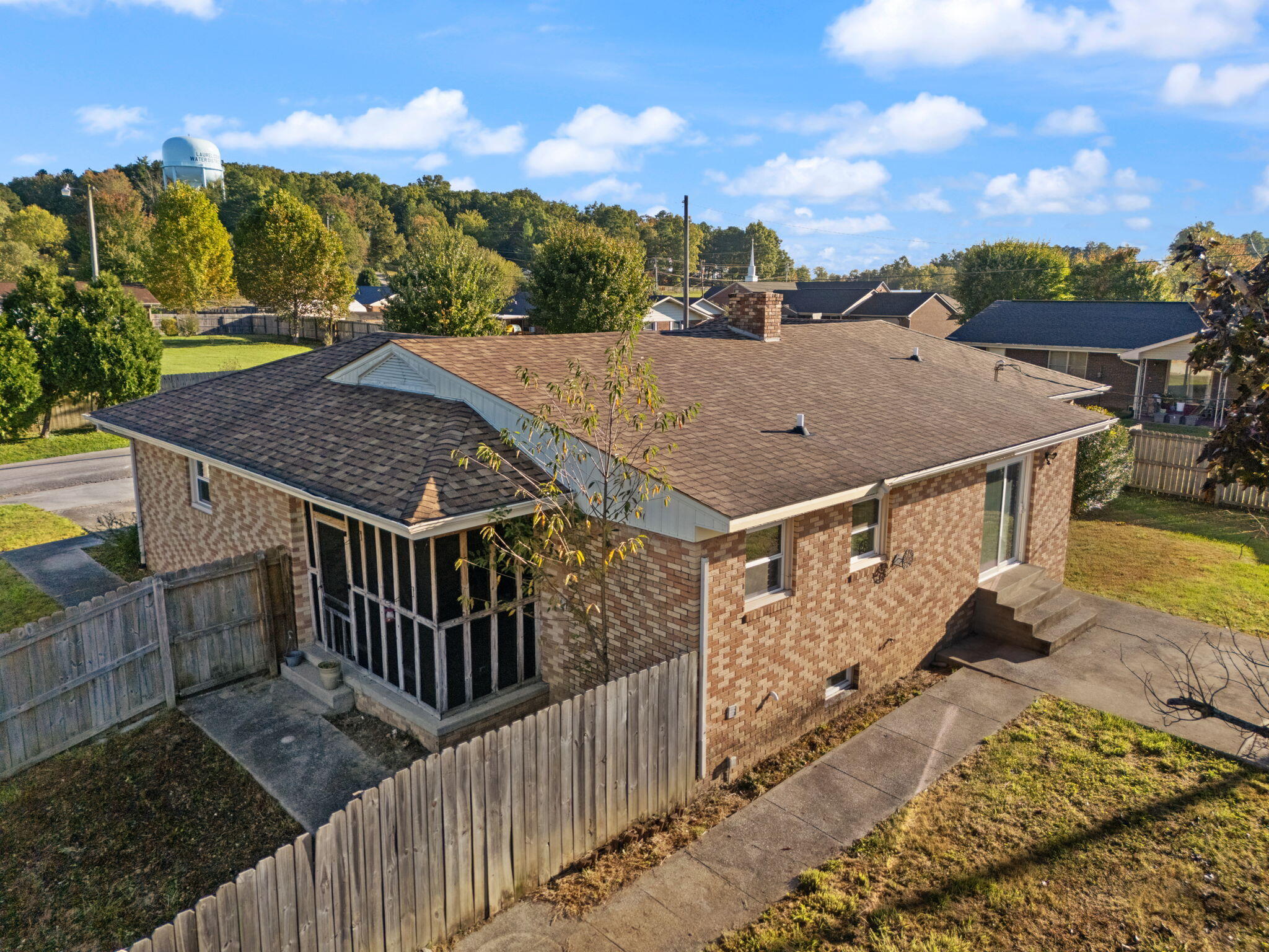33 Springfield Circle Corbin, KY 40701 - Photo 71 of 87 74-web-or-mls-DJI_20241009091526_0033_D