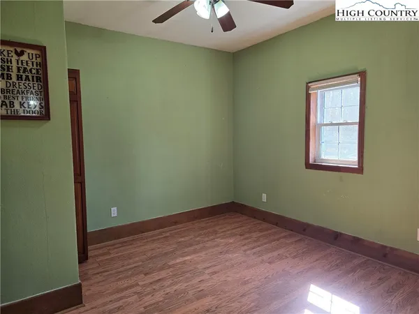 $280,000 | 3160 Roundabout Road, Creston, NC 28615