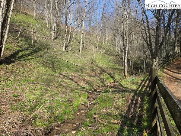 $280,000 | 3160 Roundabout Road, Creston, NC 28615