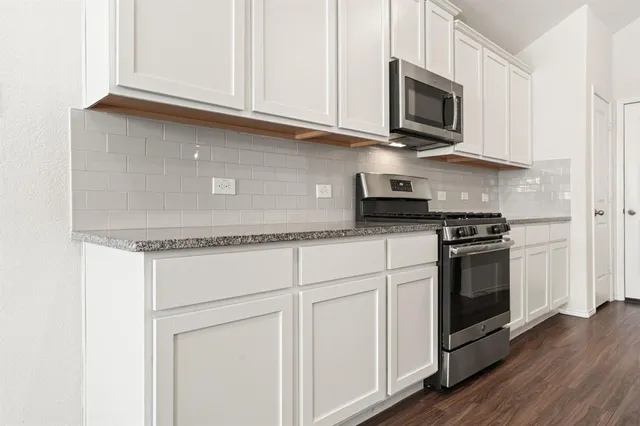 $1,925 | 312 Saguaro Drive, Fort Worth, TX 76052