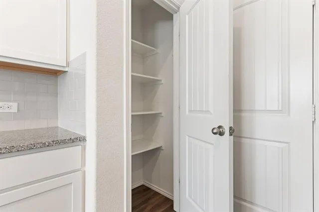 $1,925 | 312 Saguaro Drive, Fort Worth, TX 76052