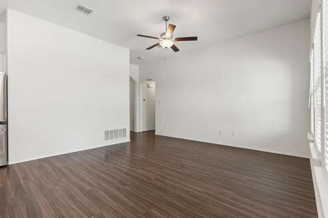 $1,925 | 312 Saguaro Drive, Fort Worth, TX 76052