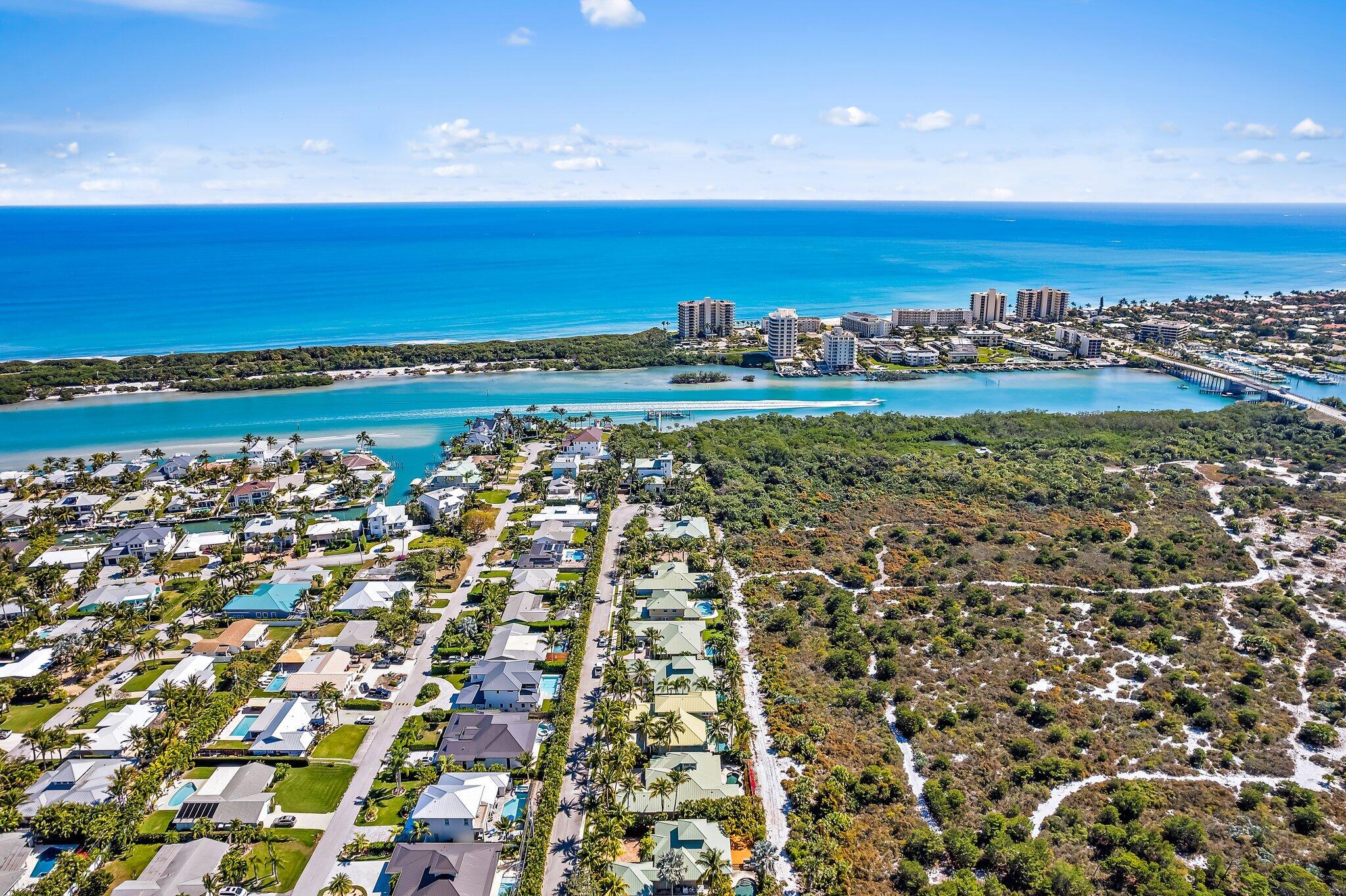 32 Coconut Lane Tequesta, FL 33469 - Photo 2 of 25 Location to Water