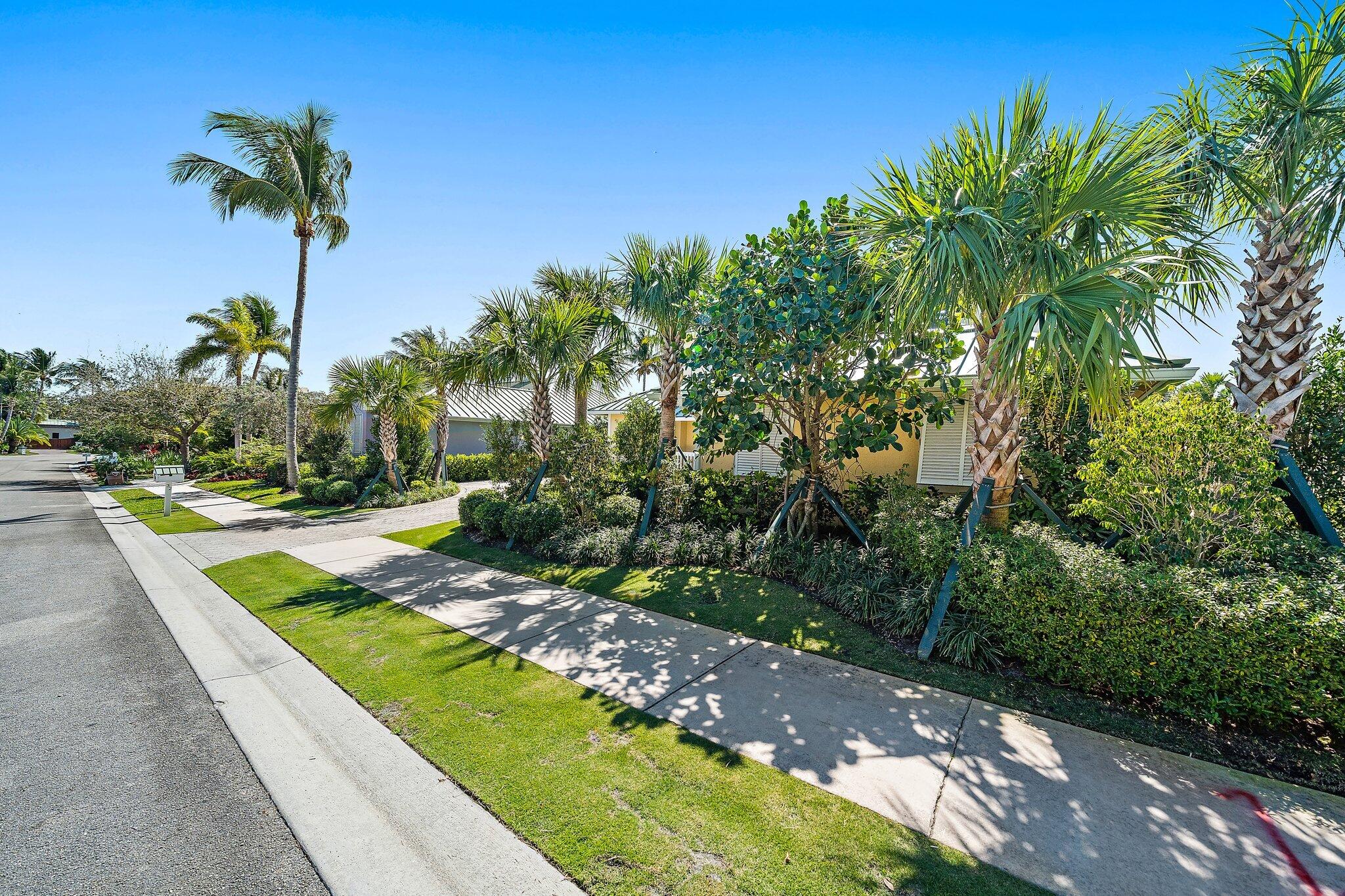 32 Coconut Lane Tequesta, FL 33469 - Photo 25 of 25 Small Friendly Neighborhood