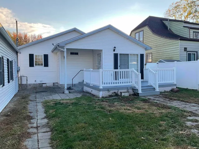 $1,400 | 107 North Rufus Street, New Haven, IN 46774