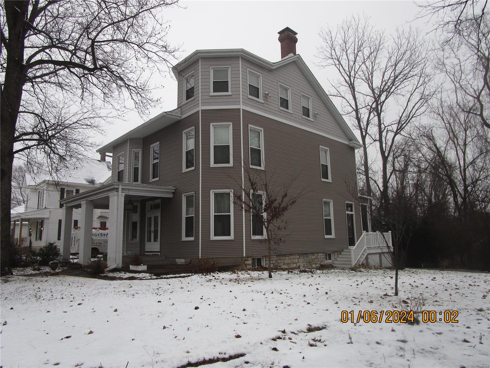 1217 State Street Alton, IL 62002 - Photo 4 of 85 Gallery Image 4