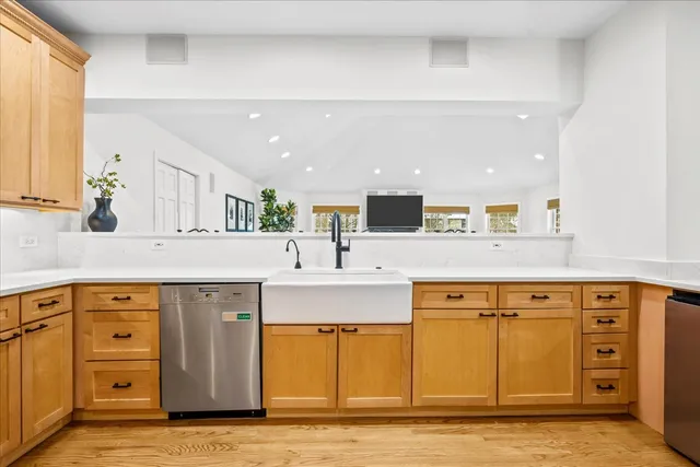 $1,750,000 | 265 Dickens Street, Northfield, IL 60093