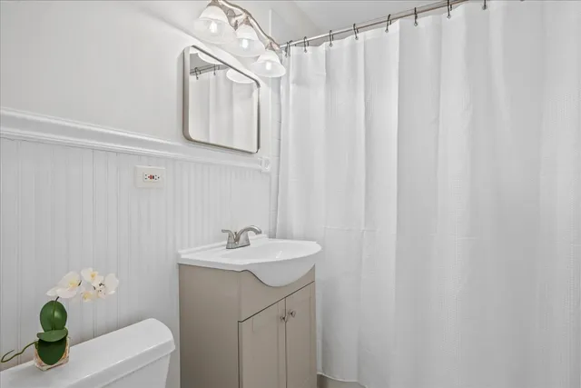 $1,750,000 | 265 Dickens Street, Northfield, IL 60093