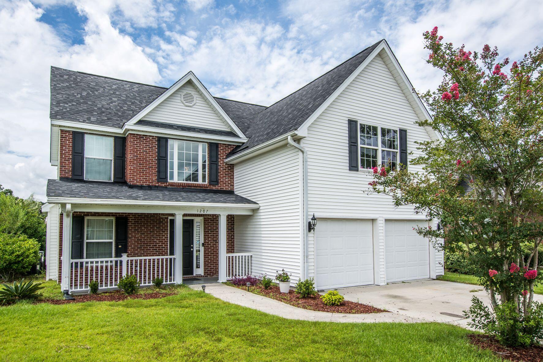 1207 Roma Road Hanahan, SC 29410 - Photo 1 of 25 _DSC5453 11