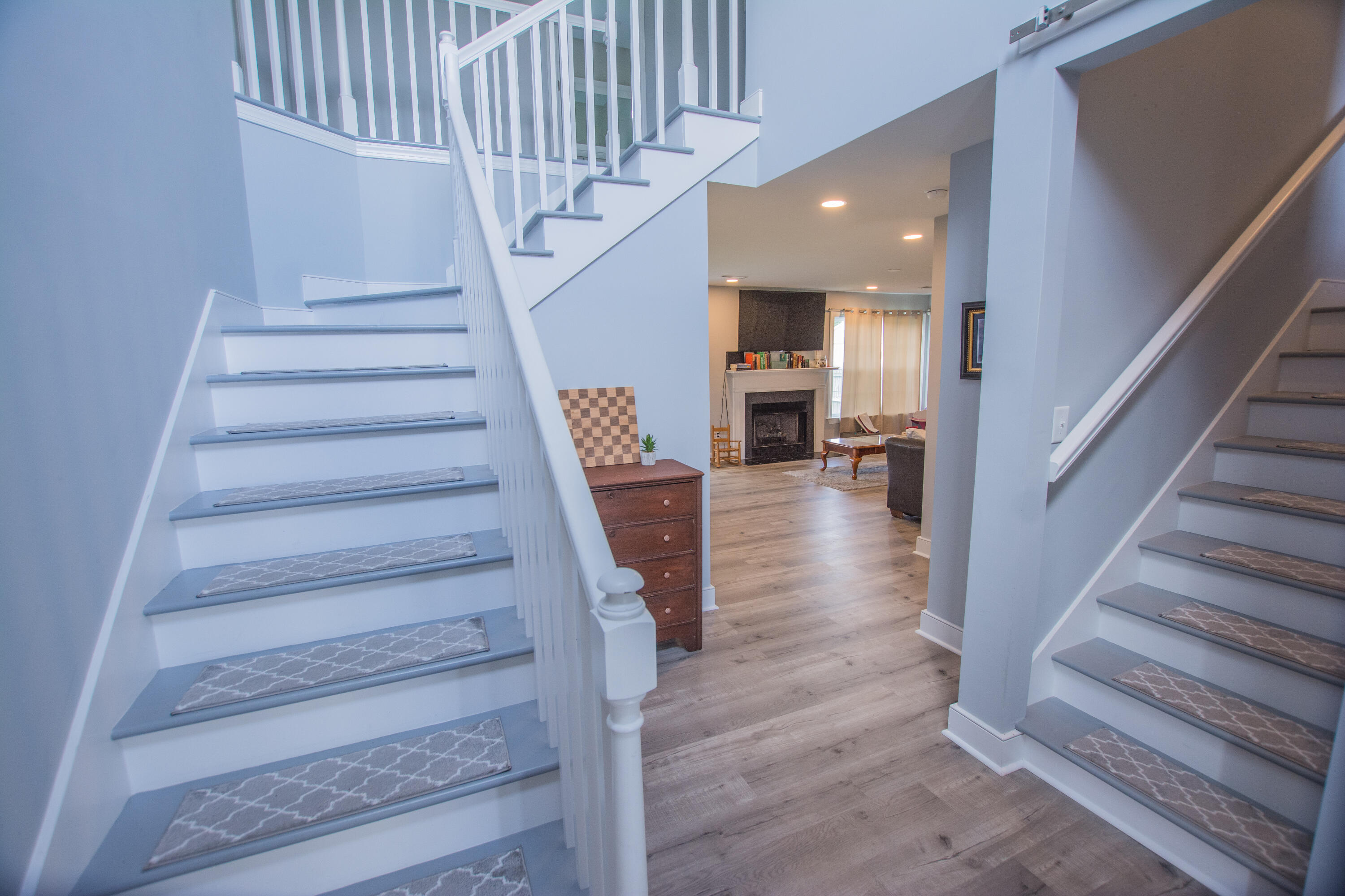 1207 Roma Road Hanahan, SC 29410 - Photo 2 of 25 _DSC5470