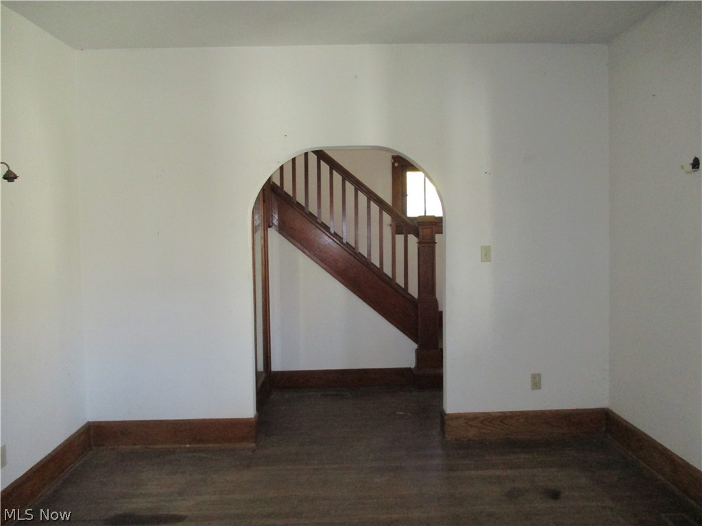 1670 Woods Road Akron, OH 44306 - Photo 5 of 19