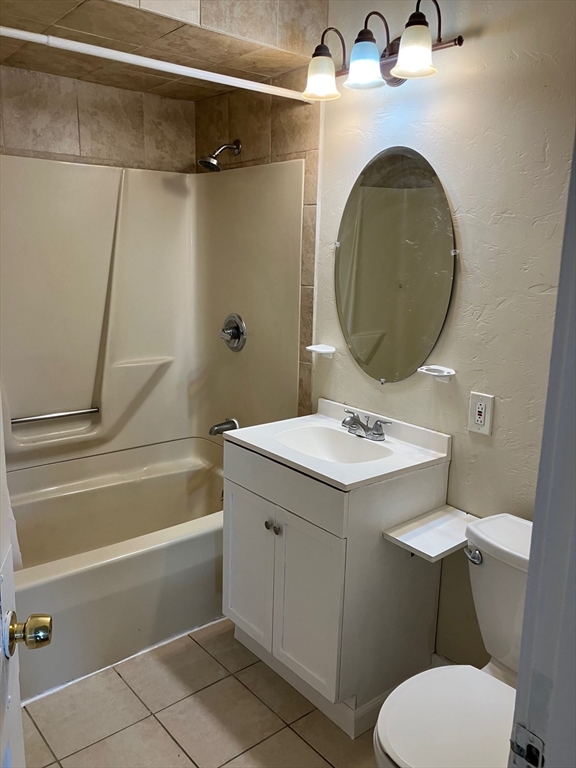 4 Loring Street, Unit 1 Worcester, MA 01606 - Photo 16 of 17