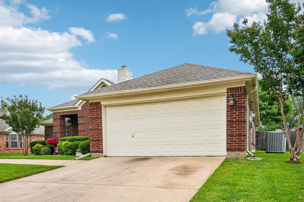 2705 Burning Tree McKinney, TX 75072 - Photo 2 of 35 a front view of house with yard