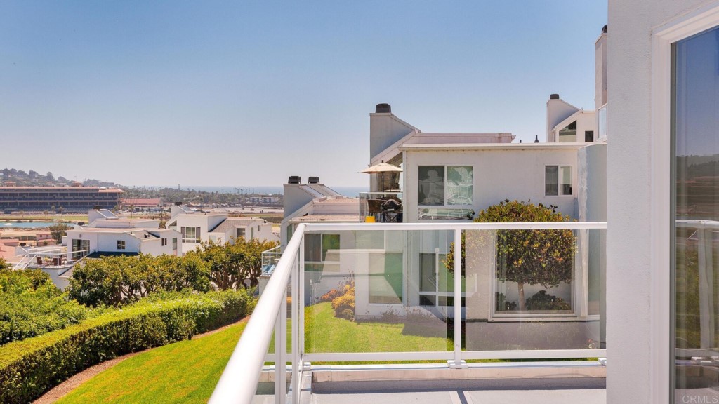 365 Longden Lane Solana Beach, CA 92075 - Photo 22 of 26 a view of a balcony with yard