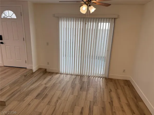 $1,990 | 8075 Teresita Avenue, Las Vegas, NV 89147