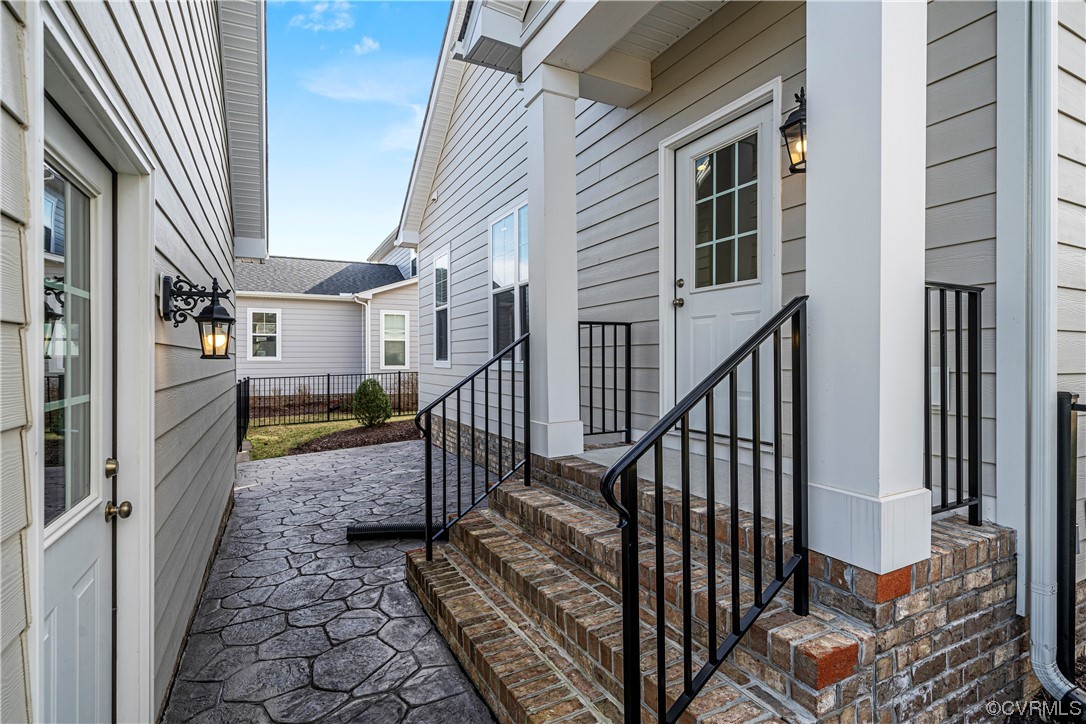 706 West Vaughan Road Ashland, VA 23005 - Photo 23 of 28 Rear Entry