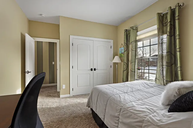 $624,900 | 2117 Stonegate Road, Burlington, WI 53105