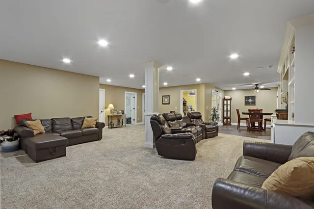 $624,900 | 2117 Stonegate Road, Burlington, WI 53105