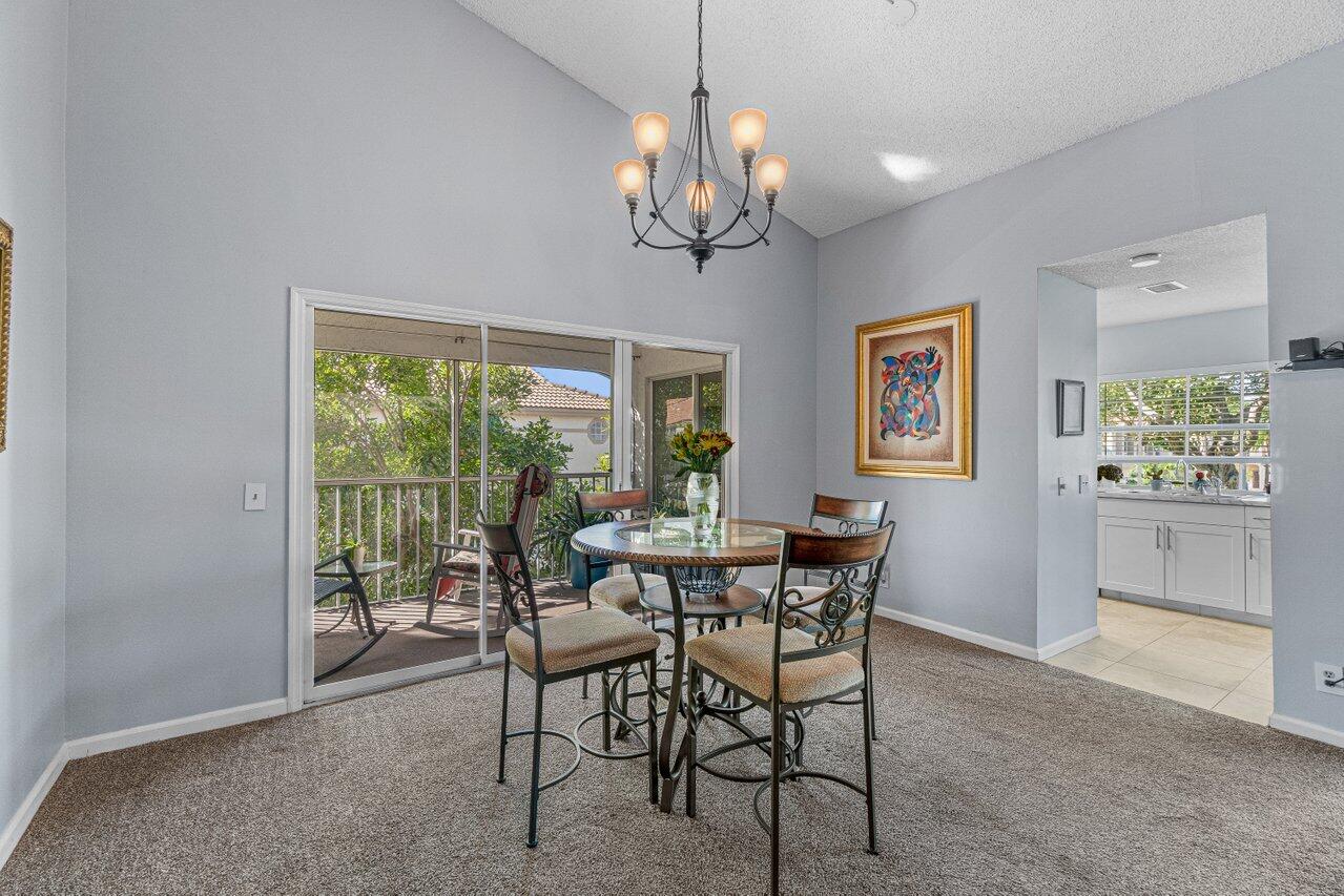 6618 Via Regina Boca Raton, FL 33433 - Photo 6 of 28 007-6618ViaRegina-BocaRaton-FL-33433-SMA