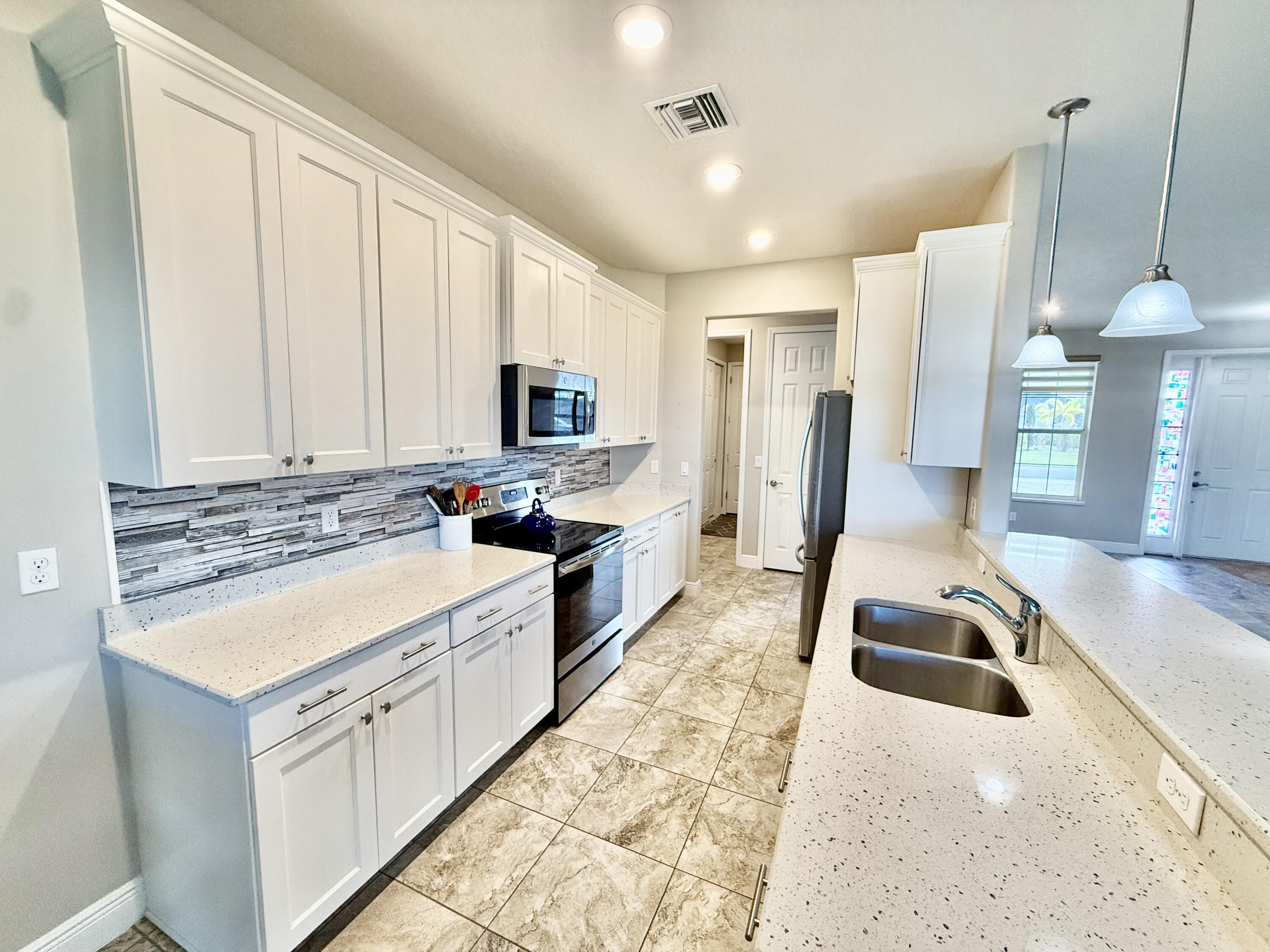 722 Yearling Trail Sebastian, FL 32958 - Photo 28 of 41 IMG_6492 3