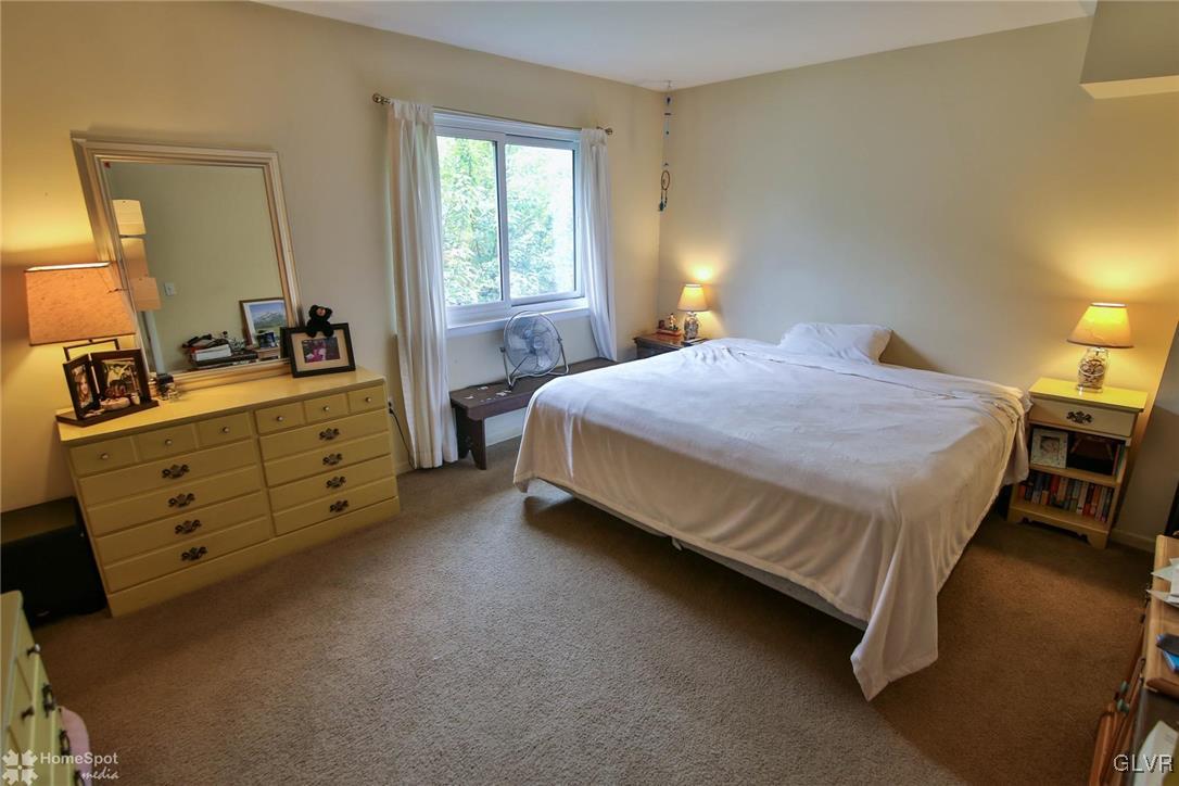 1538 Creekside Road Whitehall, PA 18052 - Photo 21 of 36 Gallery Image 21