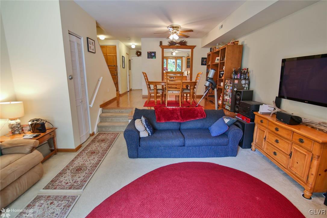 1538 Creekside Road Whitehall, PA 18052 - Photo 9 of 36 Gallery Image 9