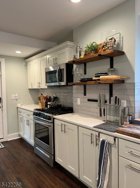 45 Brookfield Road Montclair, NJ 07043 - Photo 5 of 18