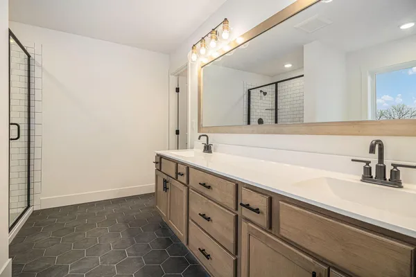 $549,900 | 7946 Snow View Drive Southeast, Alto, MI 49302