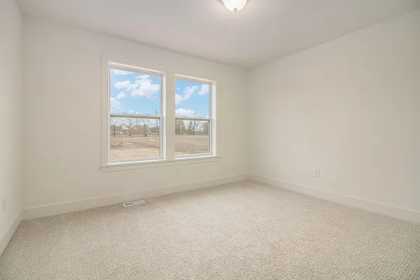 $549,900 | 7946 Snow View Drive Southeast, Alto, MI 49302