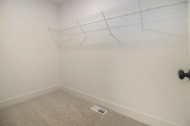 $549,900 | 7946 Snow View Drive Southeast, Alto, MI 49302