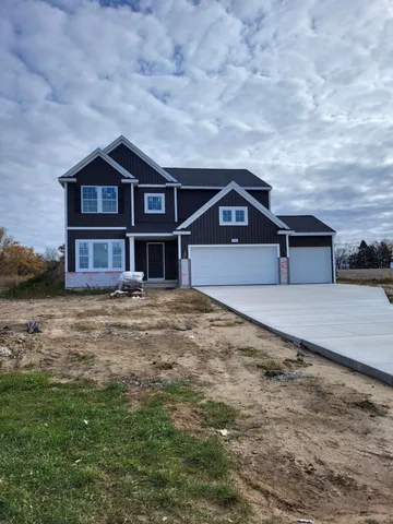 $559,900 | 7946 Snow View Drive Southeast, Alto, MI 49302