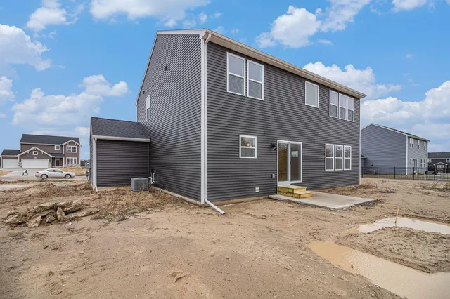 $549,900 | 7946 Snow View Drive Southeast, Alto, MI 49302