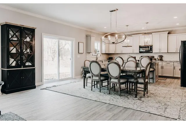 $559,900 | 7946 Snow View Drive Southeast, Alto, MI 49302