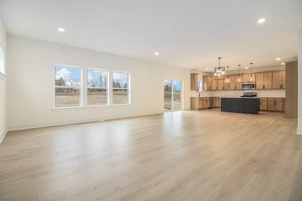 $549,900 | 7946 Snow View Drive Southeast, Alto, MI 49302