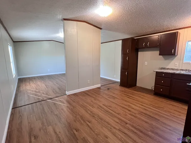 $1,300 | 31927 Seminole Road, Walker, LA 70785