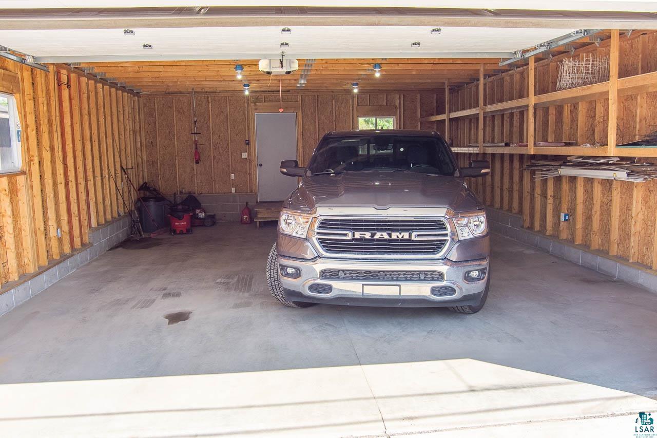 508 10th Street South Virginia, MN 55792 - Photo 33 of 43 Garage