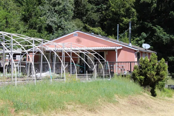 $425,000 | 10167 Dyerville Loop Road, Myers Flat, CA 95554