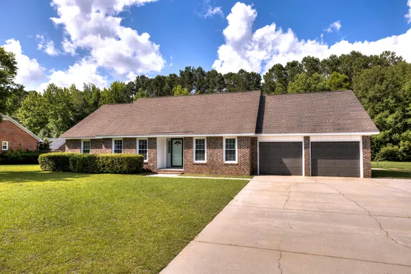 $307,000 | 2705 Circleview Drive, Sumter, SC 29154