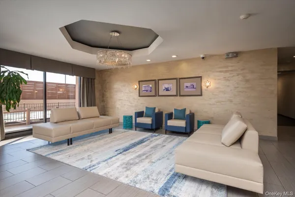 $850,000 | 100 West Broadway, Unit 6L, Long Beach, NY 11561