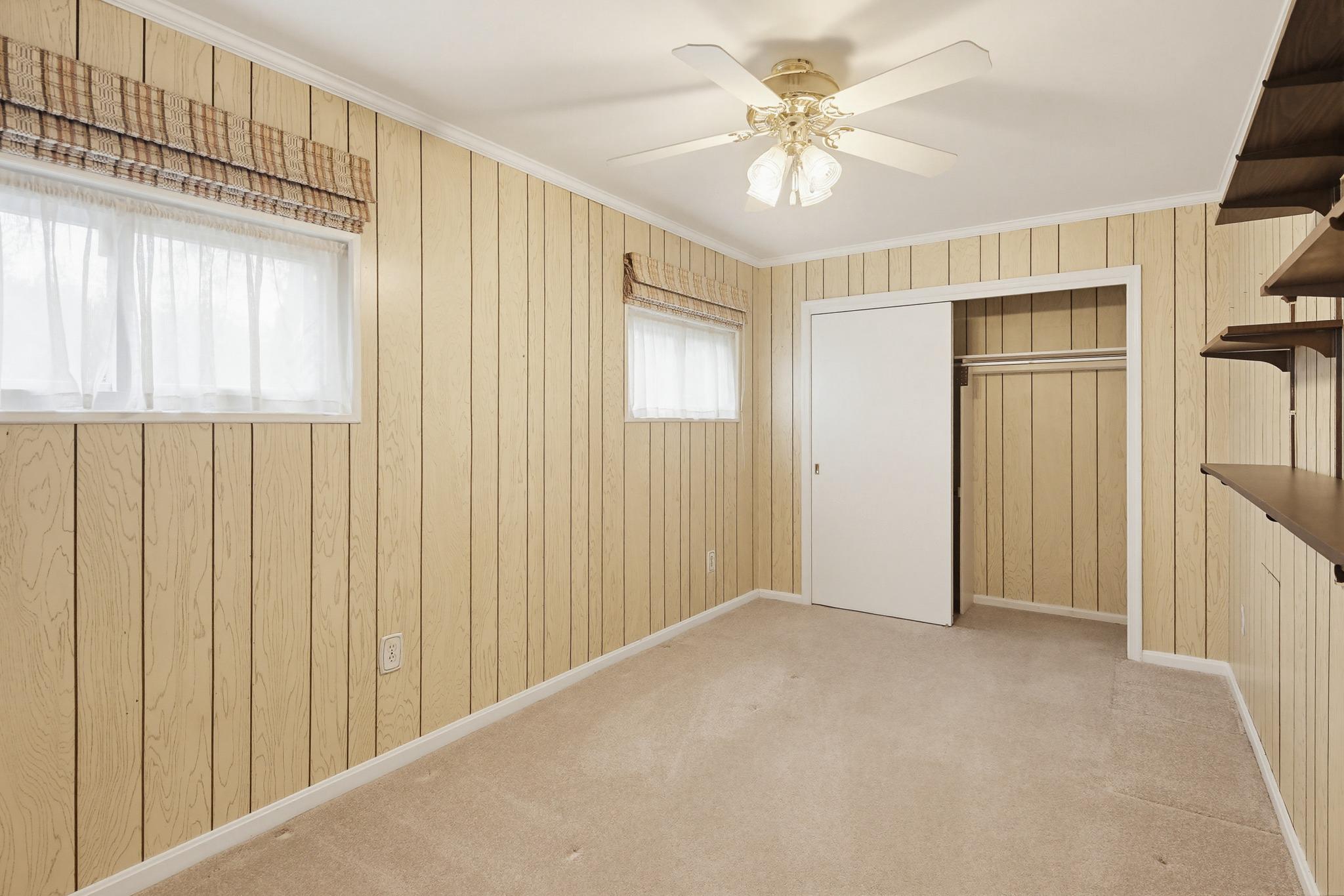12007 St Dunston Lane Silver Spring, MD 20906 - Photo 20 of 40 Main level Bedroom 3 with 2 closets