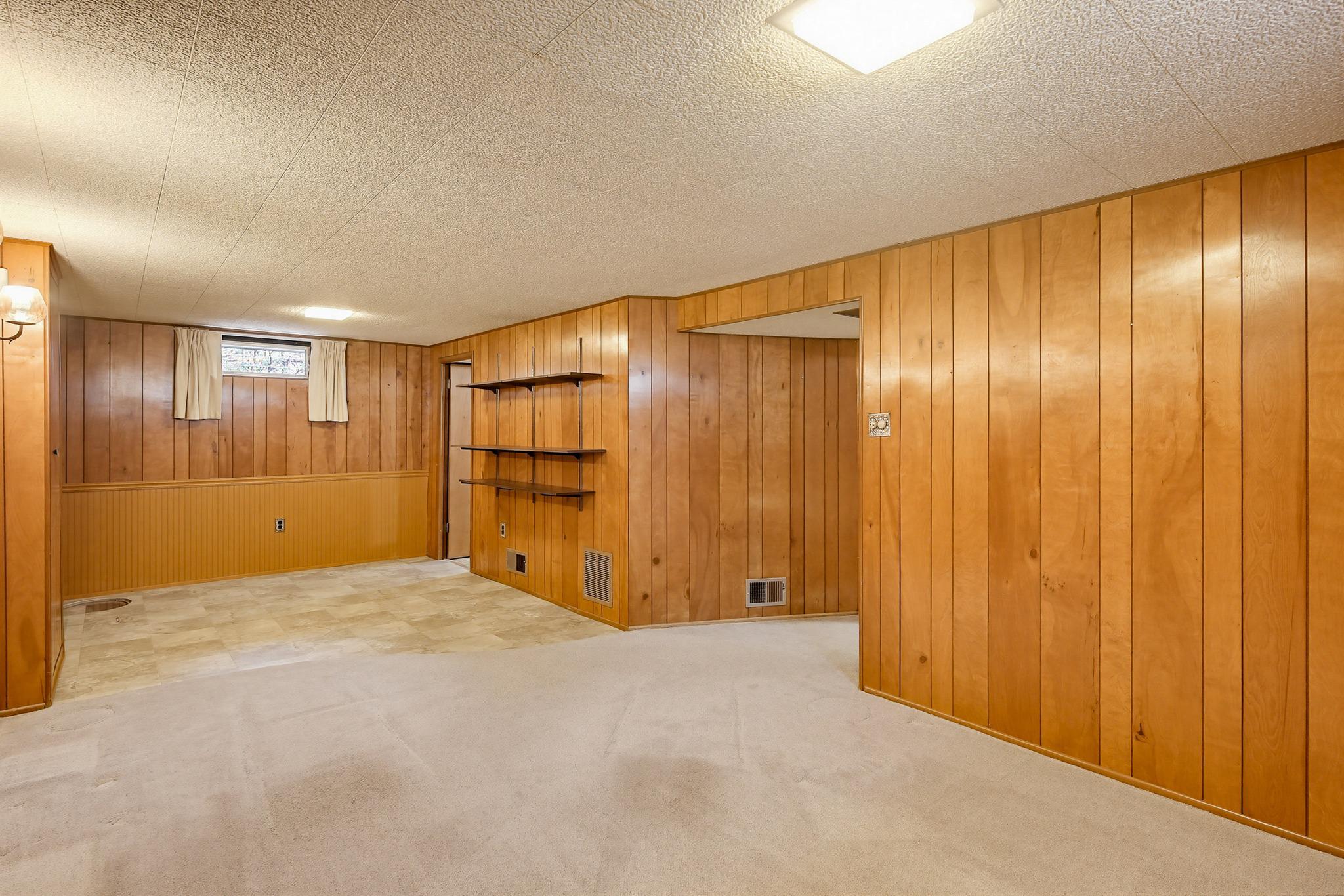 12007 St Dunston Lane Silver Spring, MD 20906 - Photo 26 of 40 Finished lower level alt view