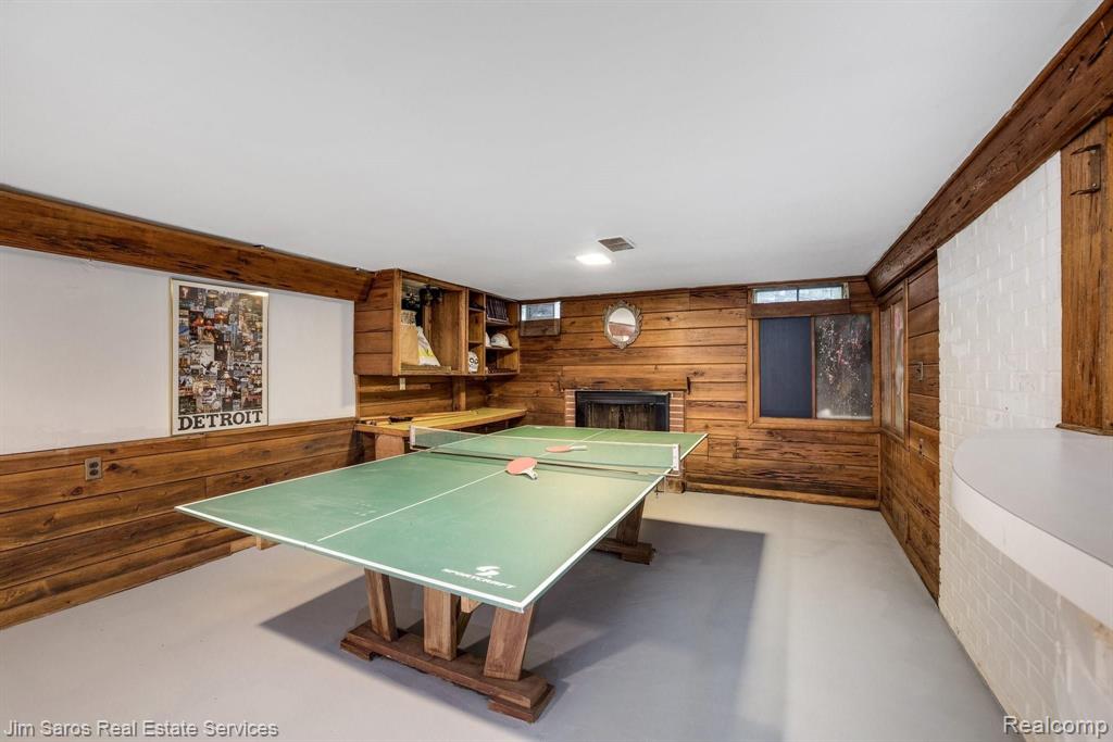 937 Pemberton Road Grosse Pointe Park, MI 48230 - Photo 18 of 23