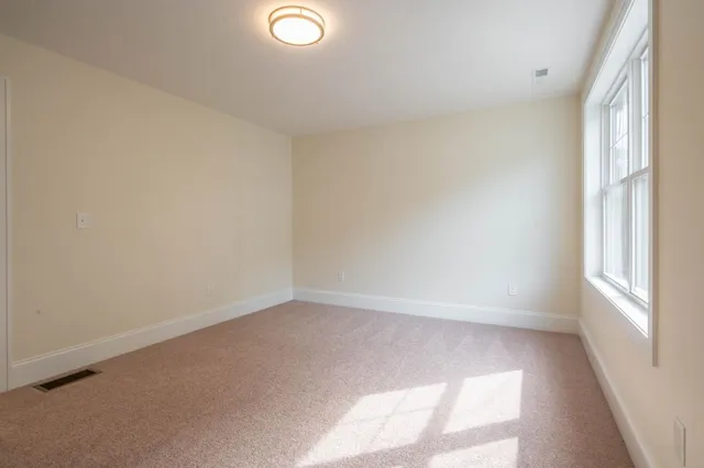 $684,900 | 1 Doucet Avenue, Nashua, NH 03062