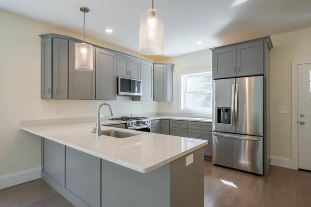 $684,900 | 1 Doucet Avenue, Nashua, NH 03062