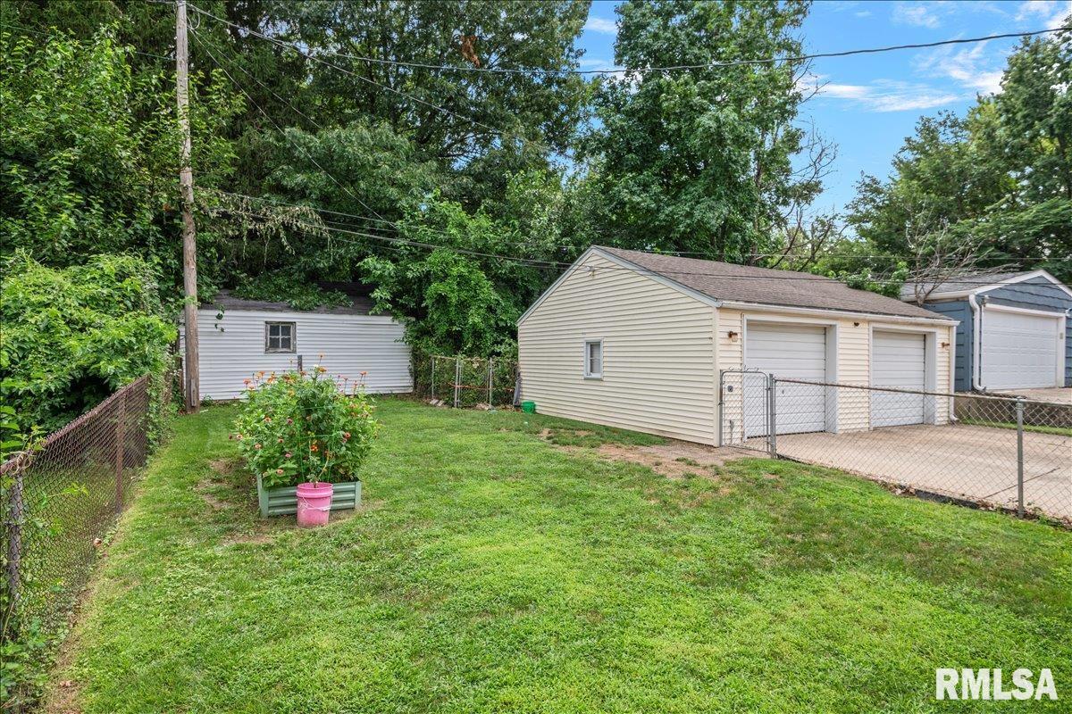 156 North Illinois Street Springfield, IL 62702 - Photo 17 of 17 Gallery Image 17