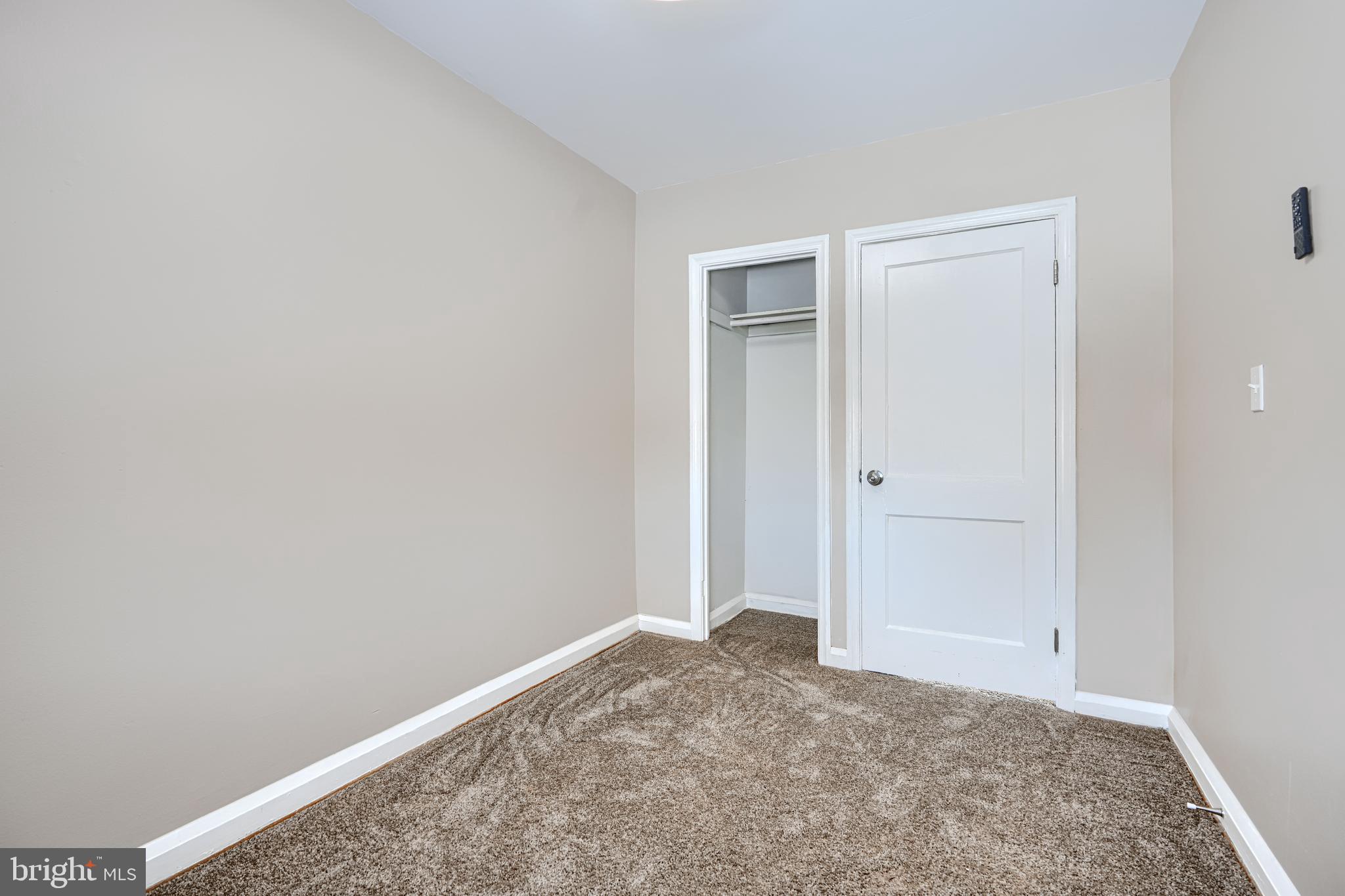 1506 Gleneagle Road Baltimore, MD 21239 - Photo 20 of 33