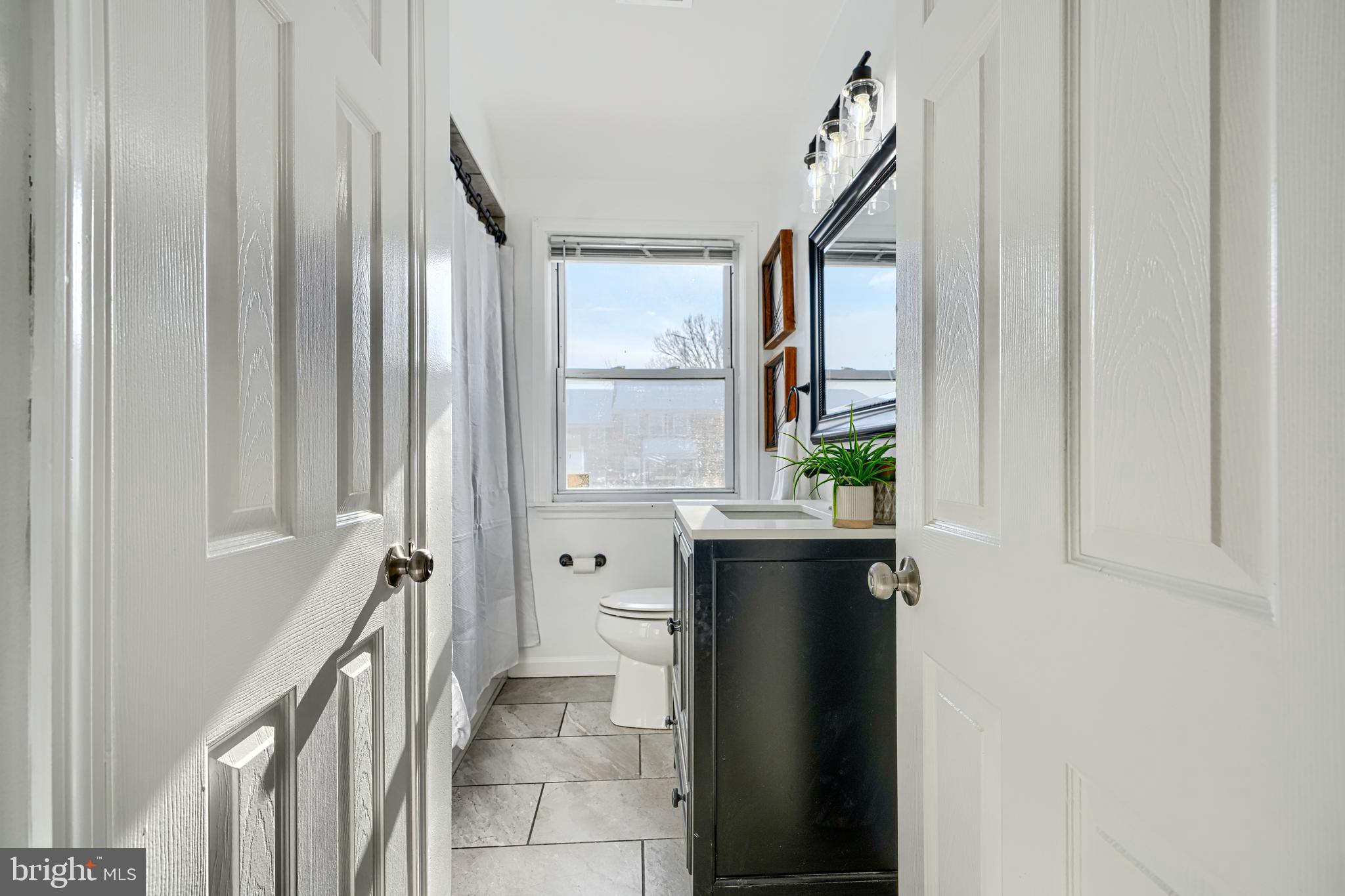 1506 Gleneagle Road Baltimore, MD 21239 - Photo 24 of 33