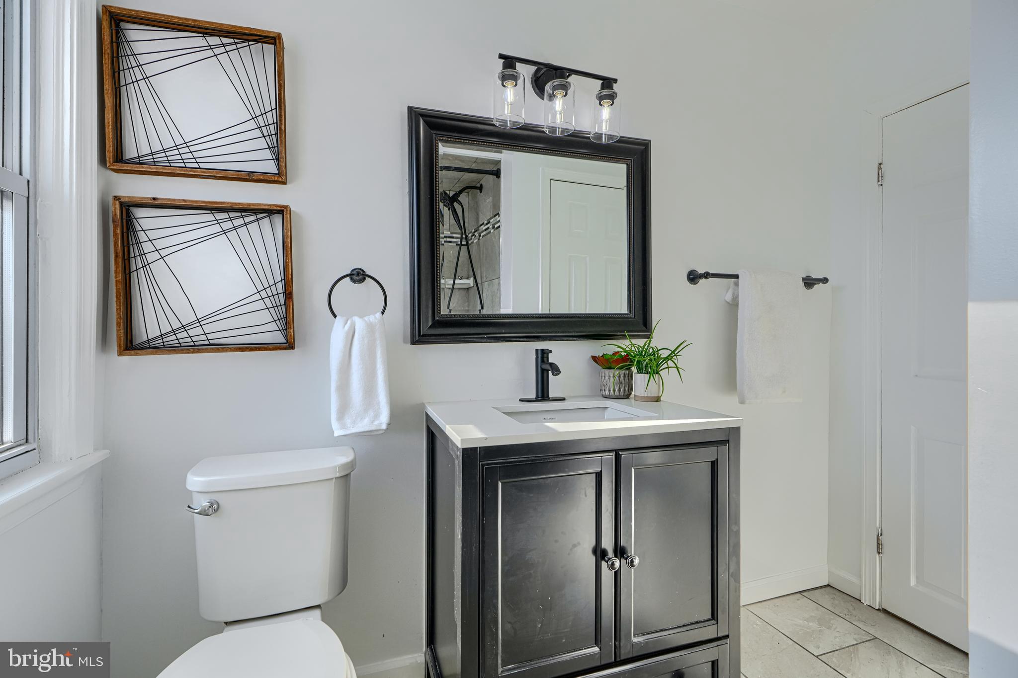 1506 Gleneagle Road Baltimore, MD 21239 - Photo 26 of 33