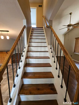 $2,300 | 155 Redstone Hill Road, Unit 102, Bristol, CT 06010