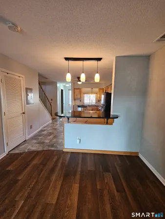 $2,300 | 155 Redstone Hill Road, Unit 102, Bristol, CT 06010